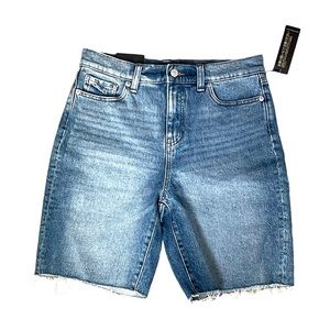 2.NWT Banana Republic - Girlfriend Denim Short
